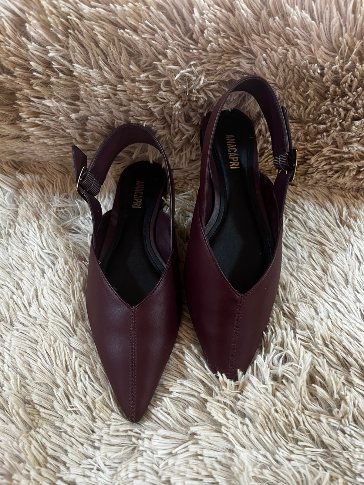 Sapatilha Anacapri Slingback Bico Fino Fivela