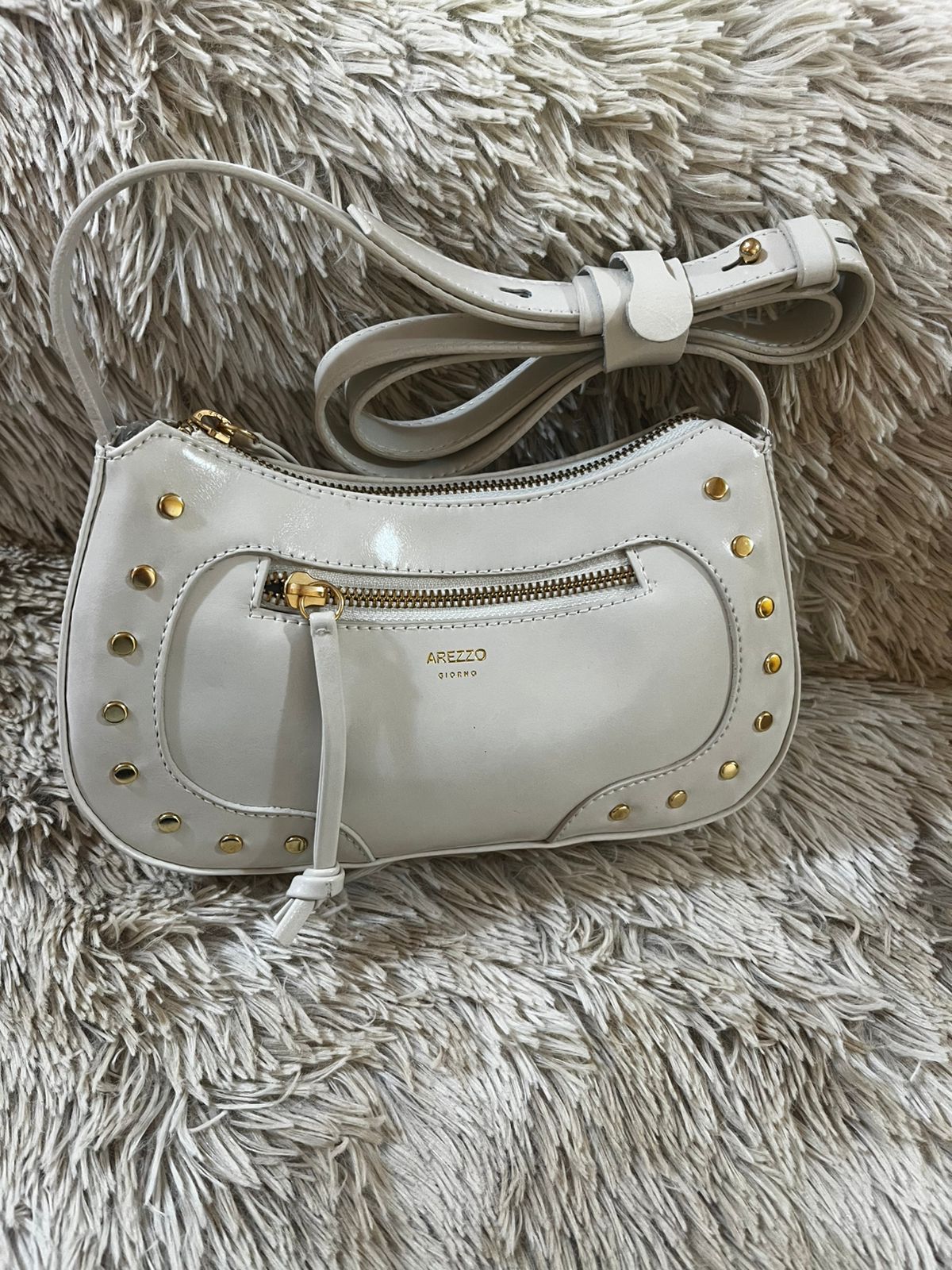 BOLSA AREZZO TIRACOLO MEDIA TACHAS