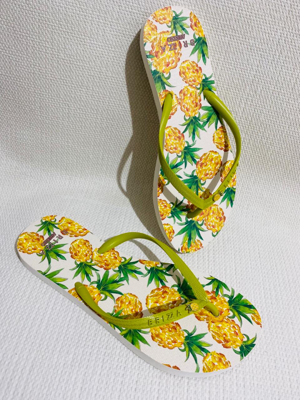 CHINELO VERDE ESSENCIAL ESTAMPA ABACAXI- AREZZO BRIZZA