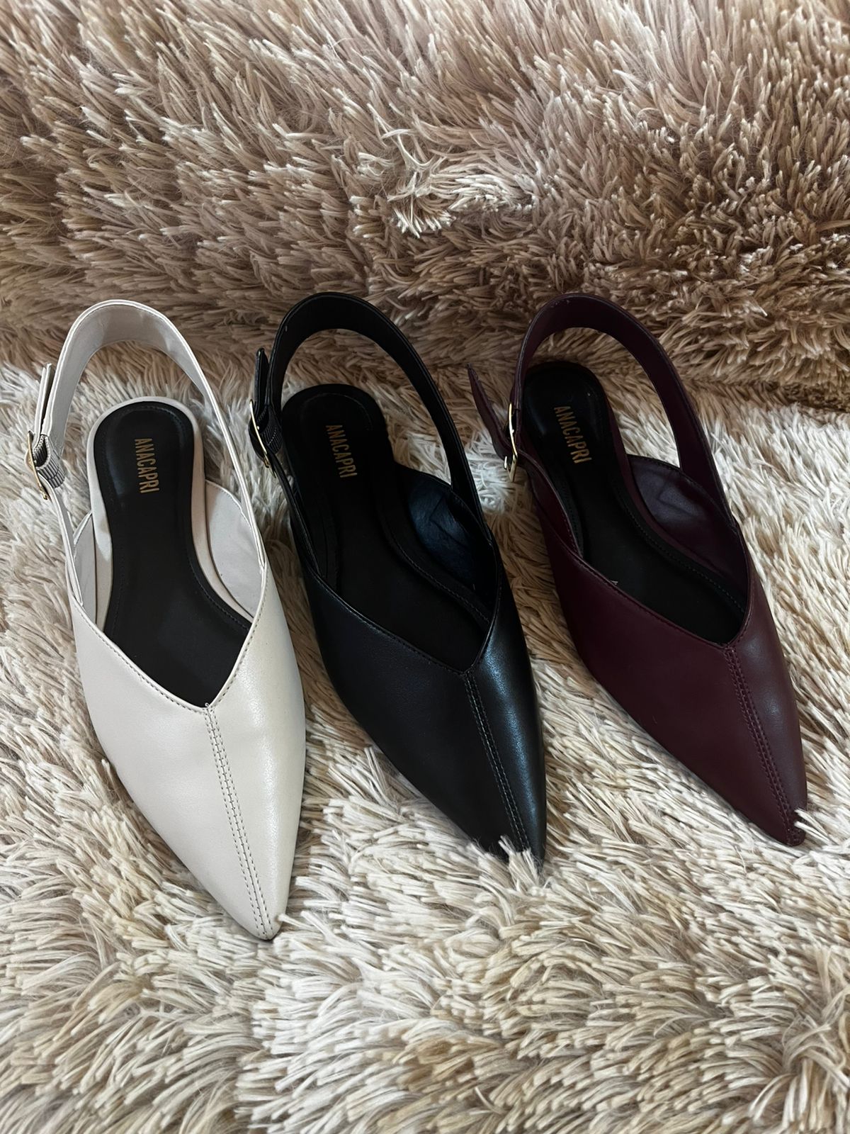 Sapatilha Anacapri Slingback Bico Fino Fivela