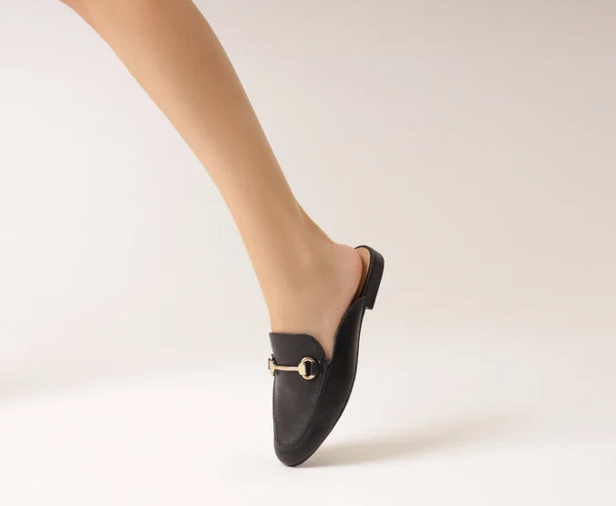 MULE BRIDÃO ESSENCIAL PRETA