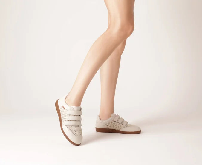 TENIS ANACAPRI com efeito tramado e fecho em velcro, na cor branca