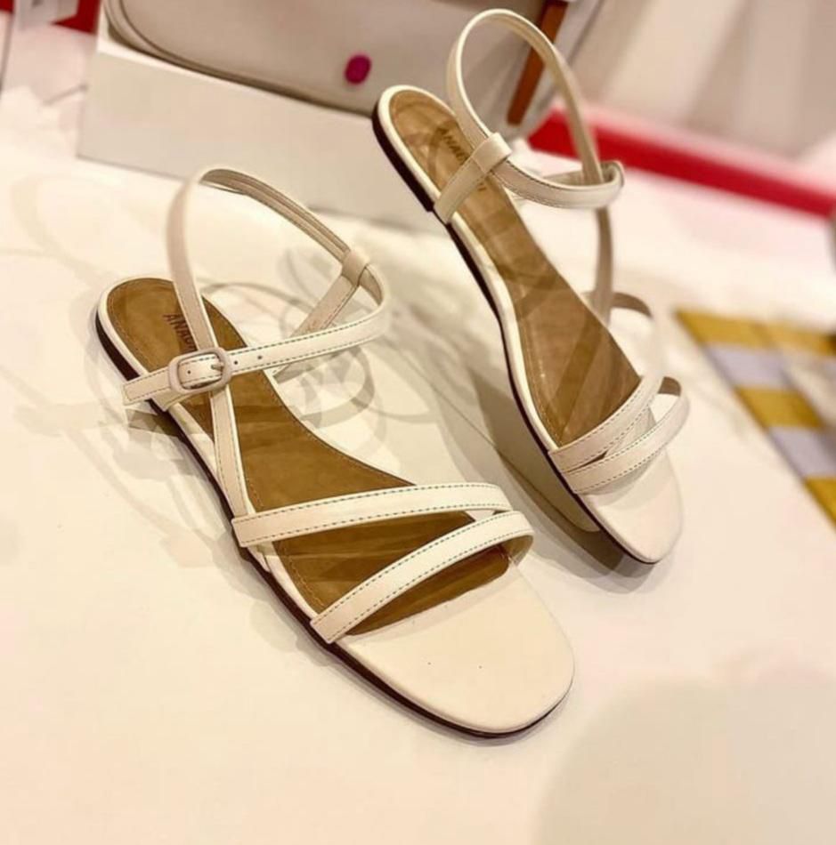 Sandália Anacapri rasteira Slim