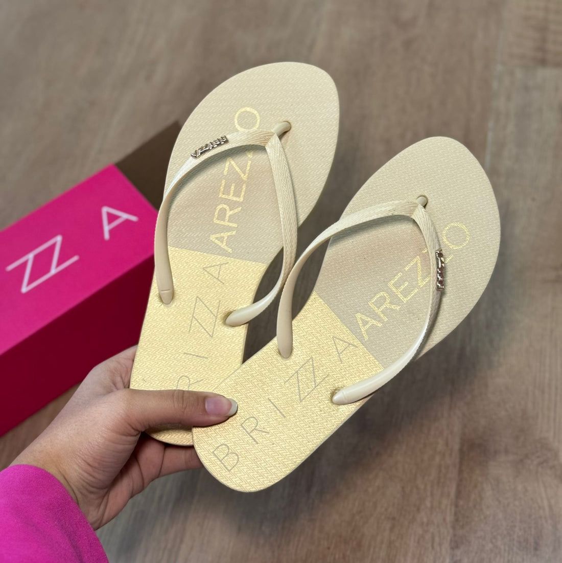 CHINELO DE AREZZO DEDO  BICOLOR - AREZZO BRIZZA