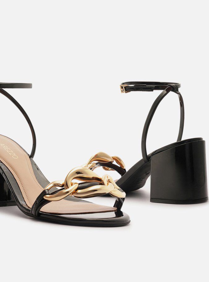 SANDALIA PRETA VERNIZ SALTO BLOCO ELOS METAL - AREZZO