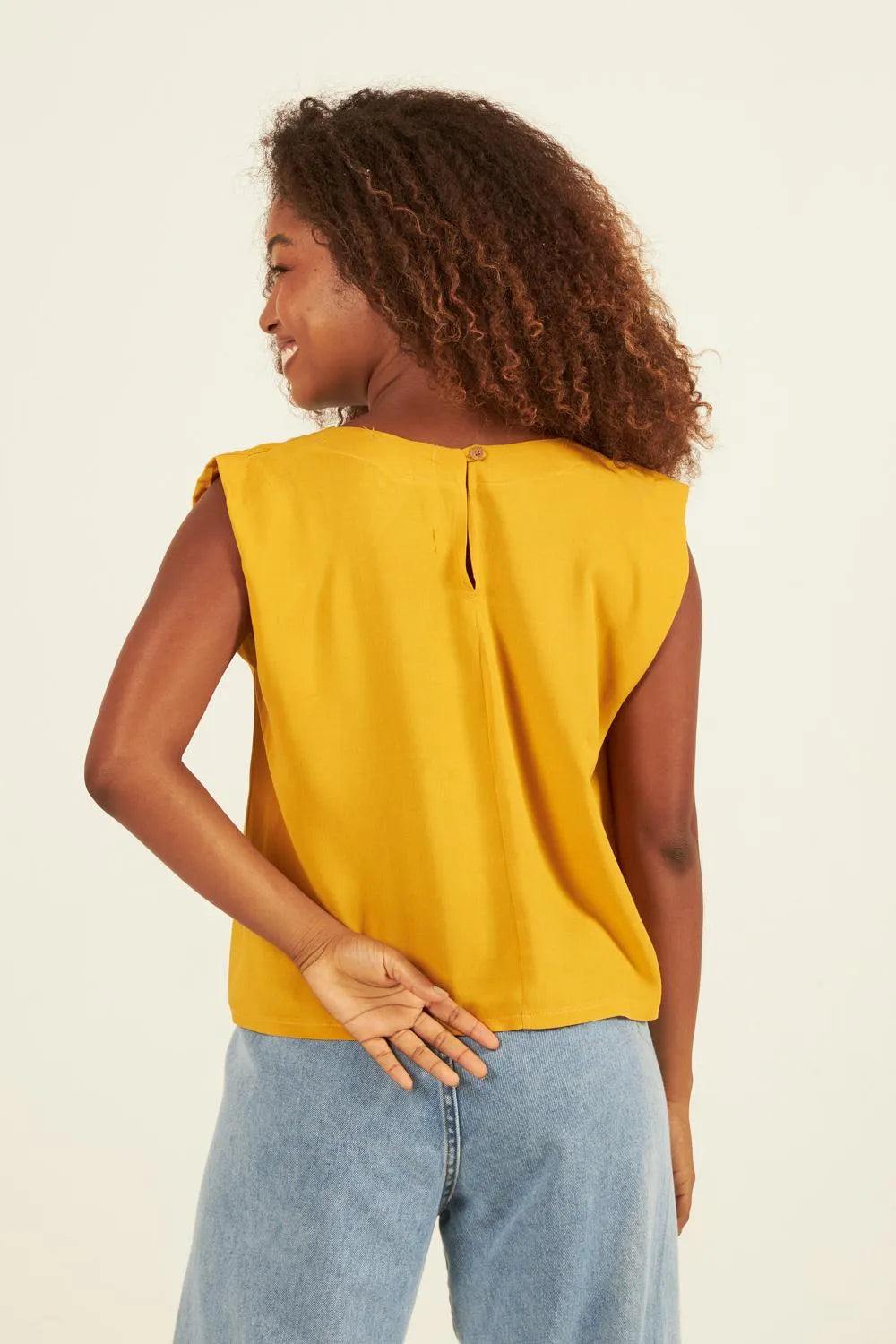 BLUSA MUSCLE TEE- DRESS TO