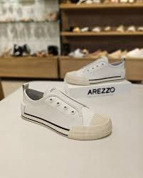 TENIS AREZZO ARE SLIP  ON BRANCO DE COURO