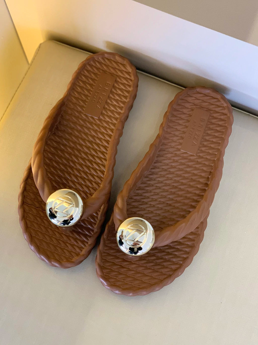 AREZZO BRIZZA SOLA RASTEIRA FLAT